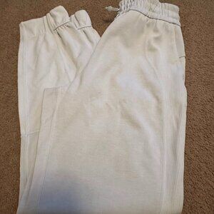 Lululemon Brushed Softstreme Ribbed High-Rise Jogger